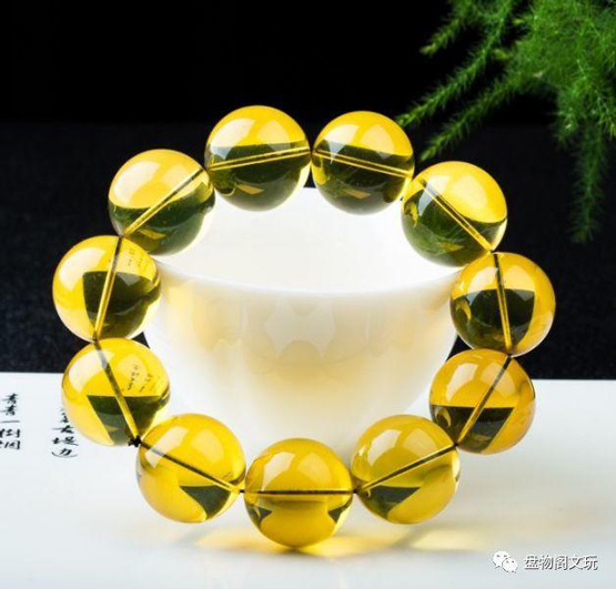 琥珀和蜜蜡有什么区别?