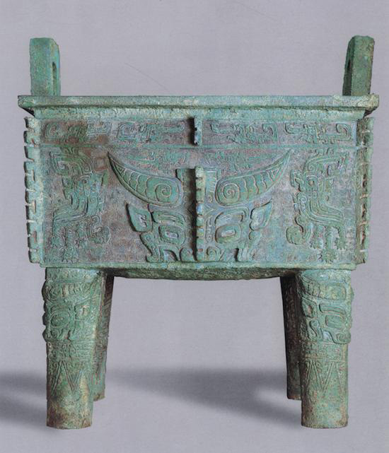 牛纹牛闻:古代牛形青铜器里的牛方鼎、牺觥